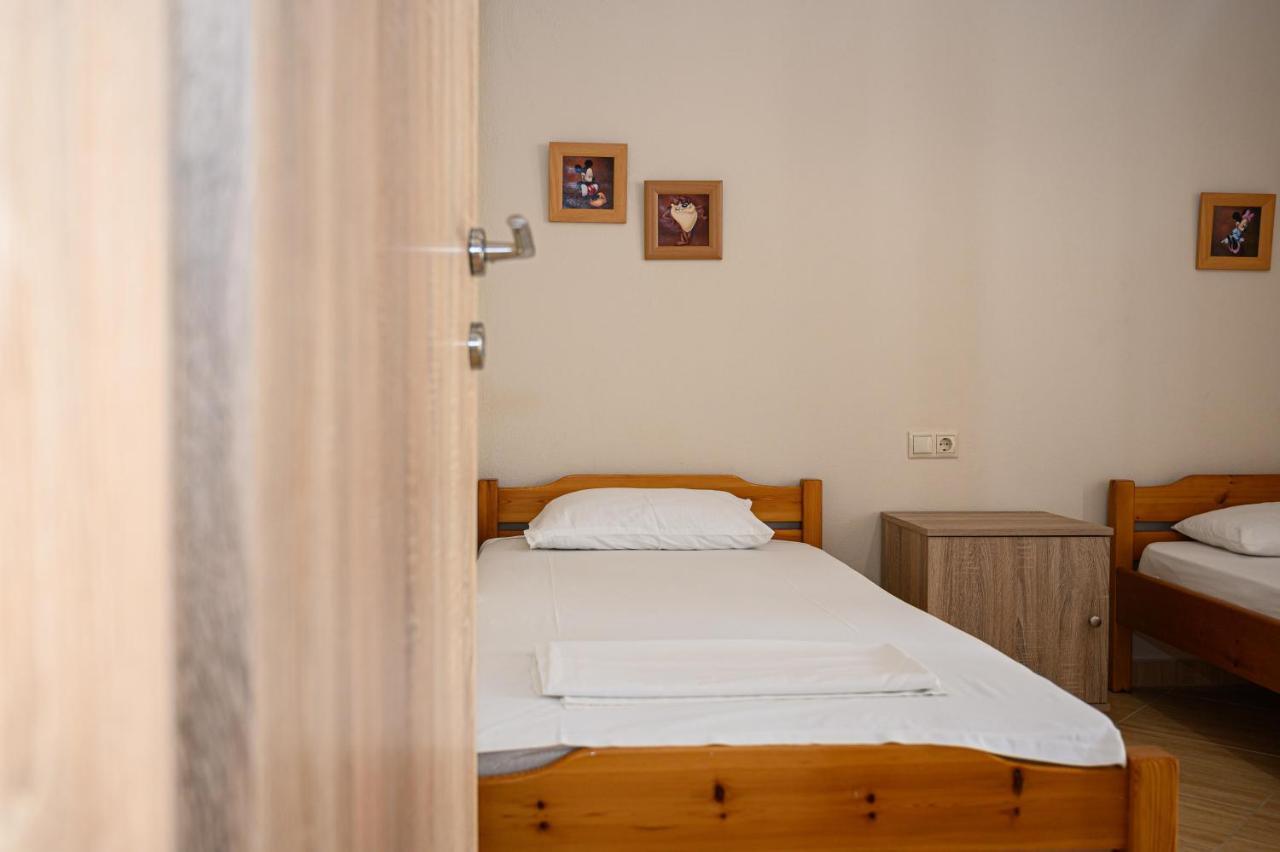 Anastasios Room'S Olympiakí Aktí 外观 照片